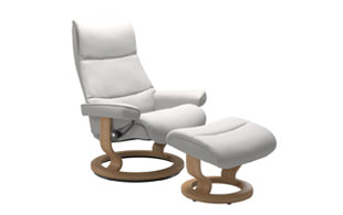 Stressless View with Classic Base Chair & Stool detail page