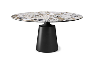 Cattelan Italia Yoda Keramic Dining Table detail page