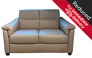 Natuzzi Editions Astoria Small Leather Sofa detail page