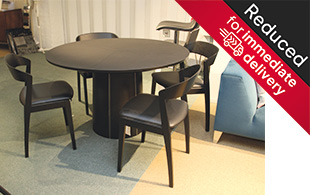 Skovby SM33 Dining Table & 4 Chairs detail page