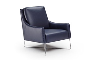 Natuzzi Editions Paulo Leather Chair detail page