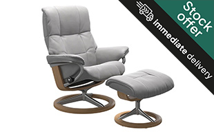 *STOCK OFFER* Stressless Mayfair Signature Base Chair & Stool detail page