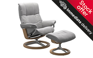 *STOCK OFFER* Stressless Mayfair Signature Base Chair & Stool detail page