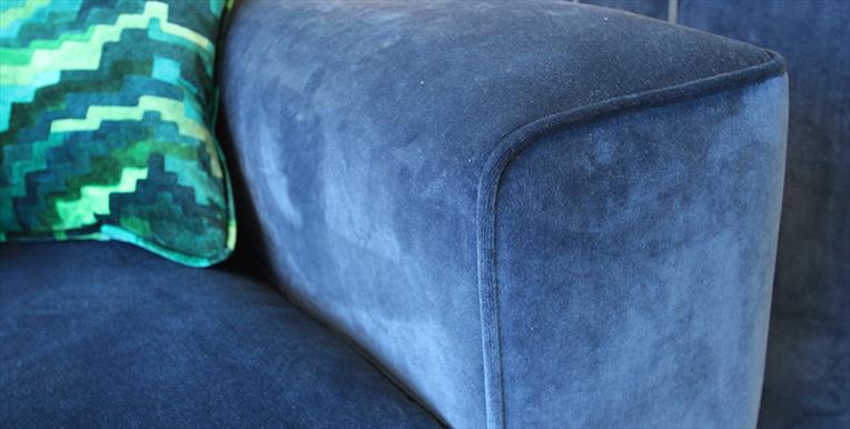 Peter guild shop sofas second hand