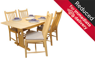 Ercol Windsor Dining Table and 4 Chairs detail page