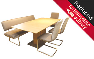 Venjakob Extending Dining Table & Chairs detail page